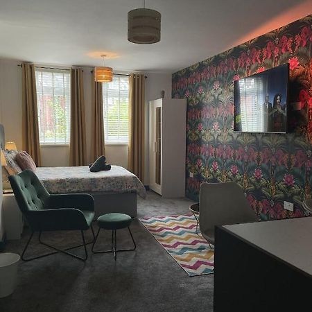 Luxury Studio Apartment Near Birmingham Citycentre מראה חיצוני תמונה